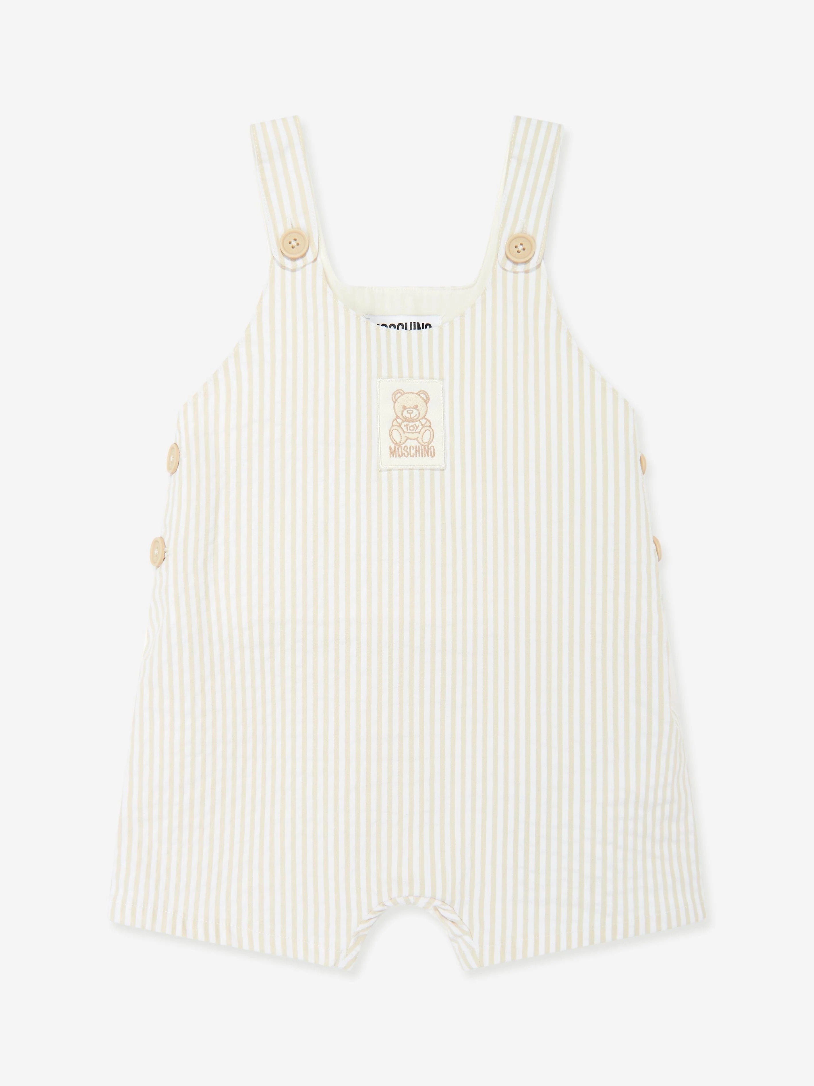 T-SHIRT+ DUNGAREES