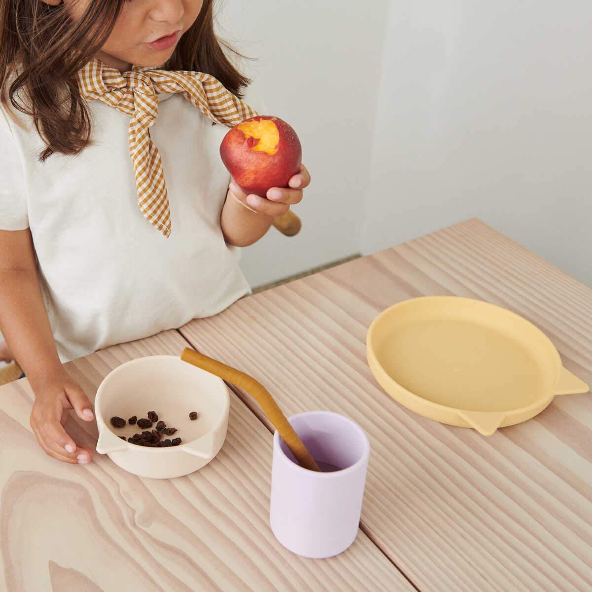 Boys & Girls Yellow Cat Silicone Tableware (3 Pack)