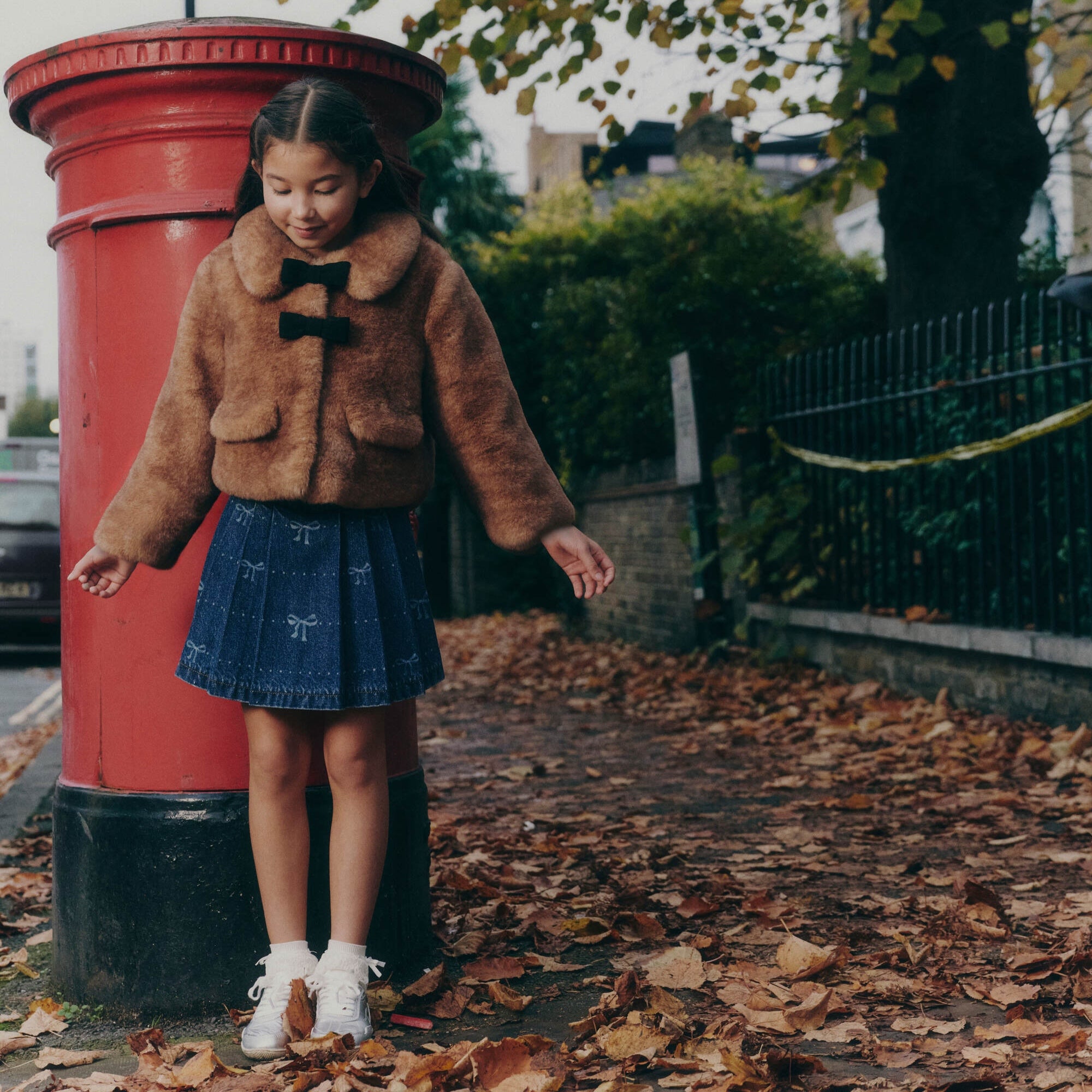 Girls Blue Bow Print Denim Skirt