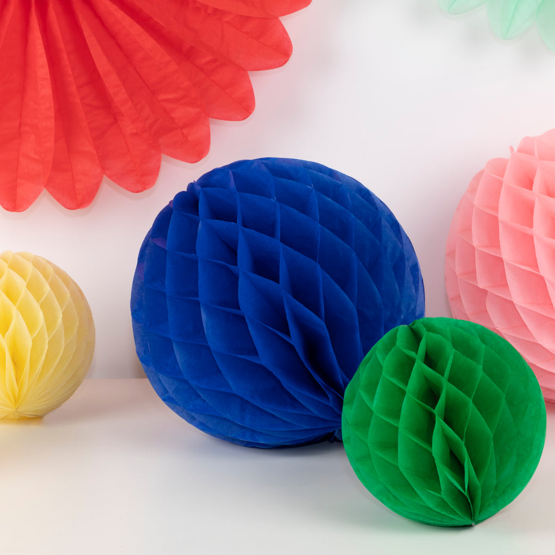 Rainbow Honeycomb Decoration Kit