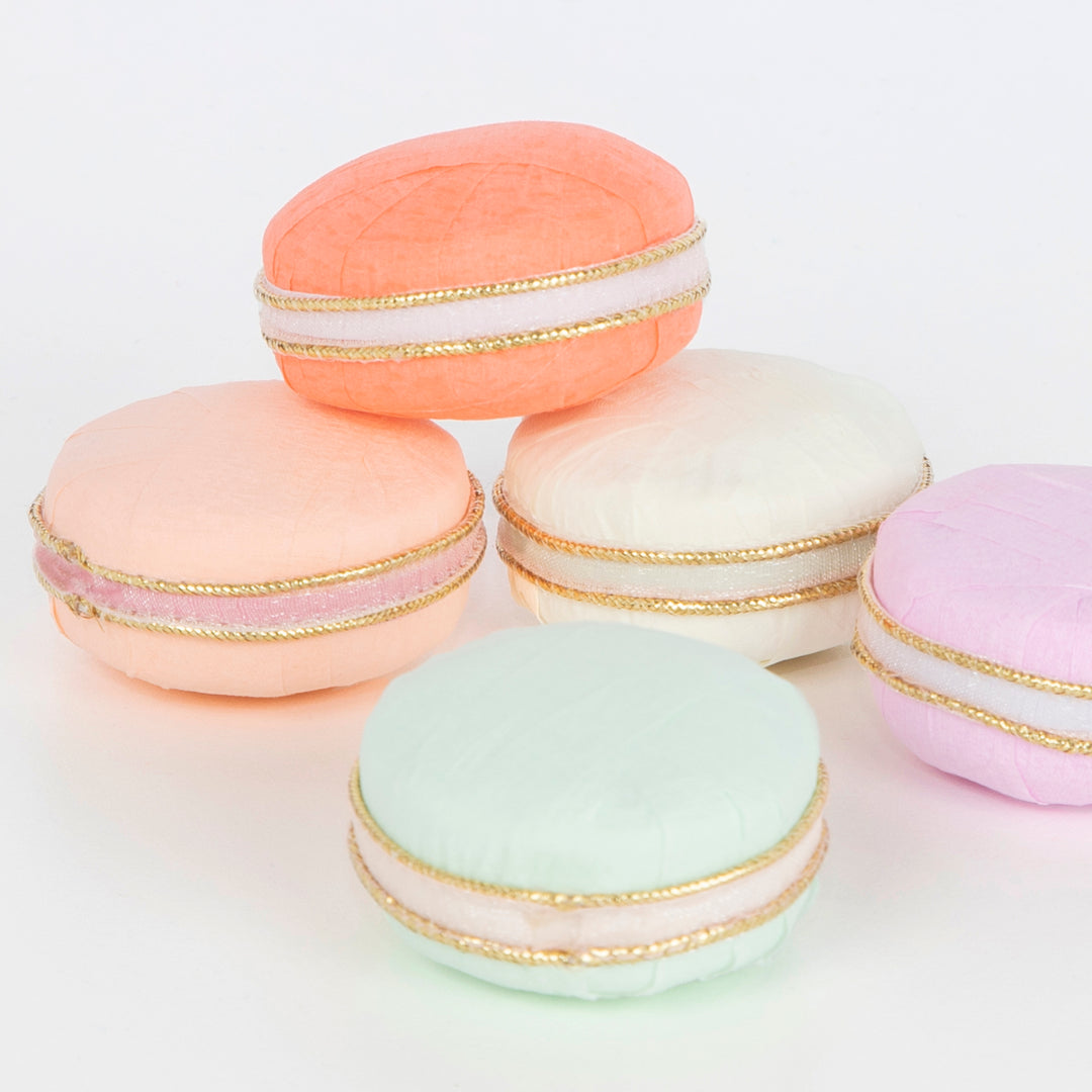 Laduree Paris Macaron Surprise Balls (5 Pack)