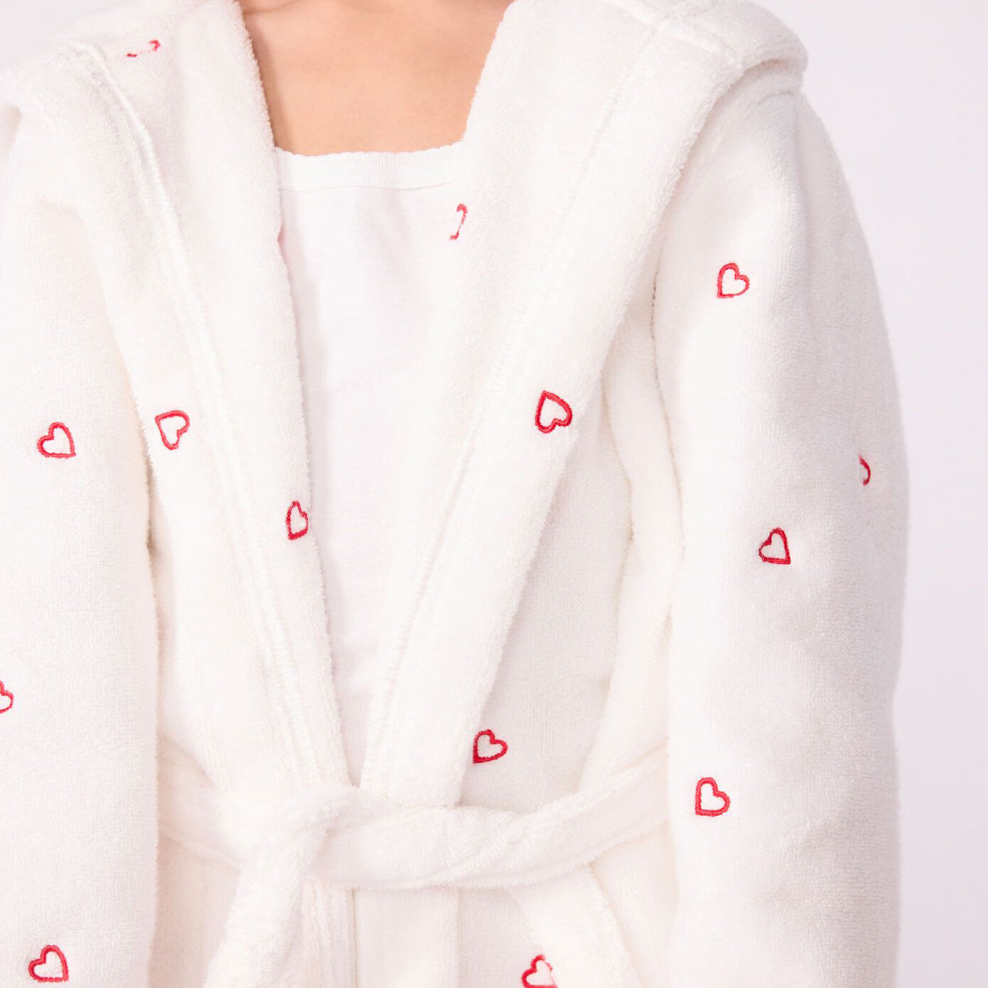 Girls White Heart Bathrobe