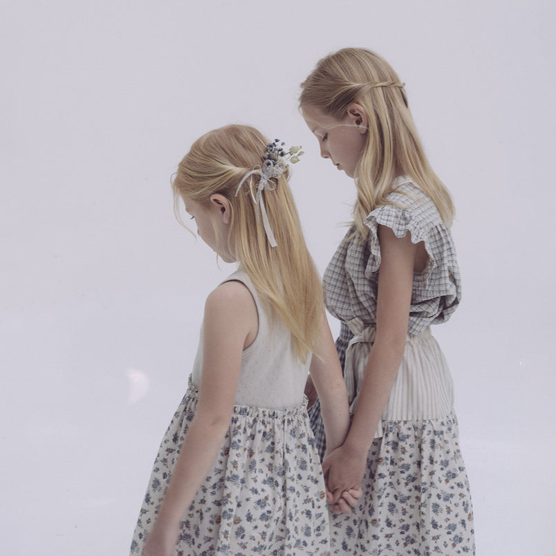 Girls Blue Flower Hair Clips