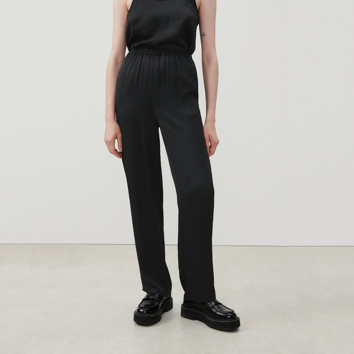 Women Black Trousers