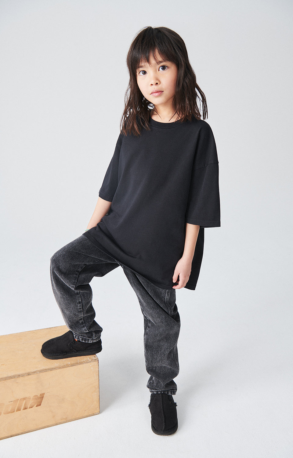 Boys & Girls Black Cotton T-Shirt