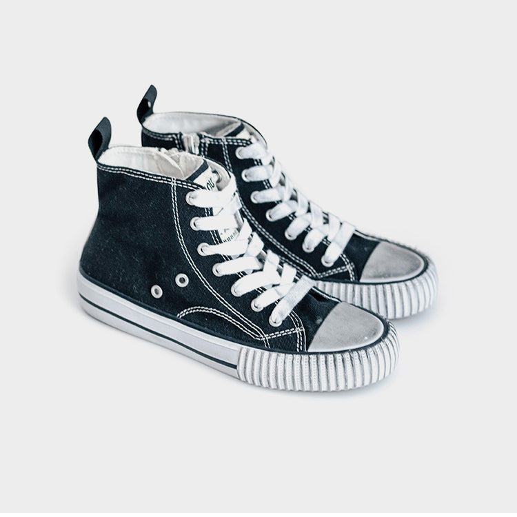 Boys & Girls Black Canvas Shoes