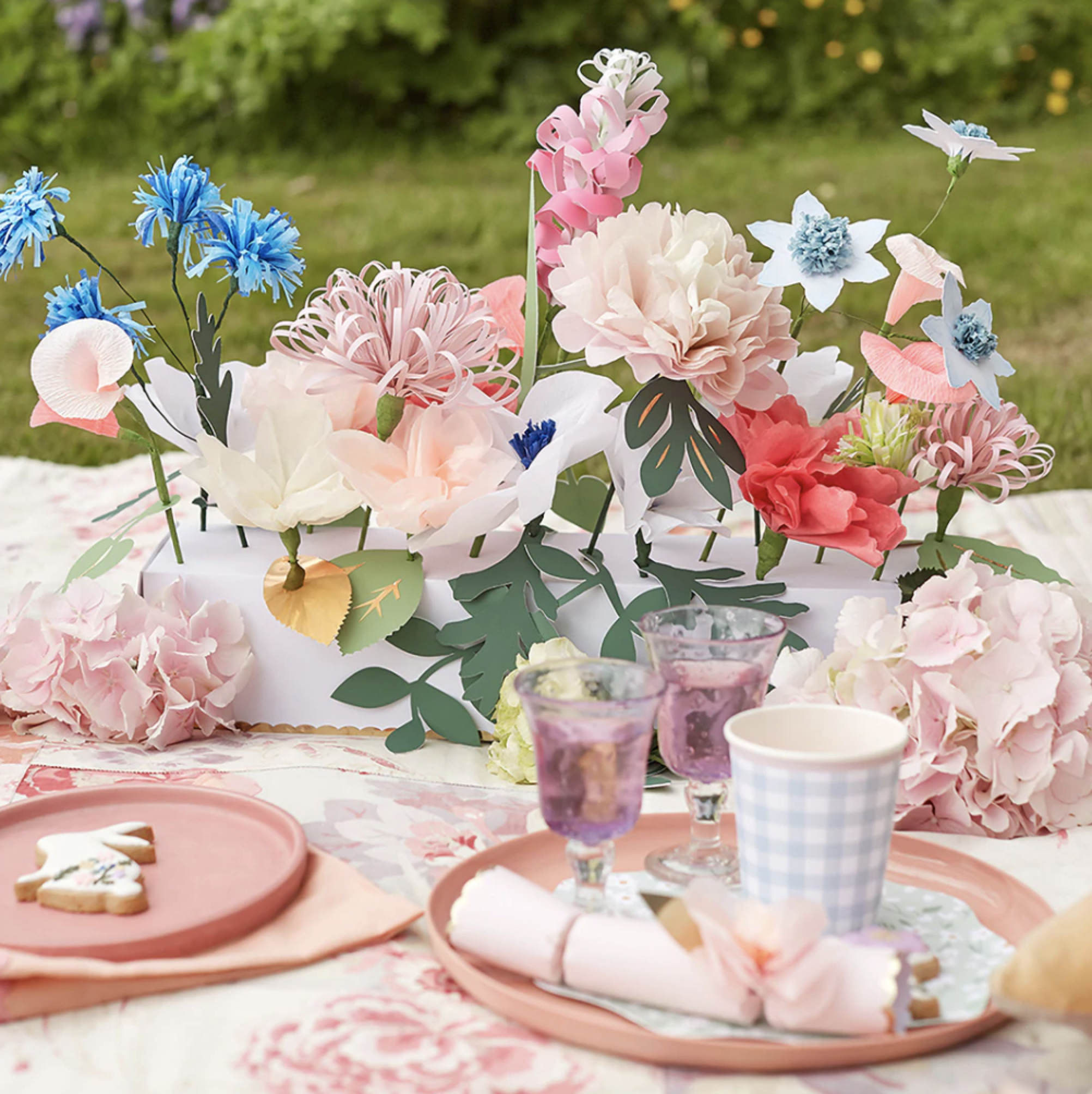 Spring & Summer Table Centerpiece